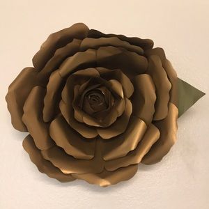 Large gold paper flower